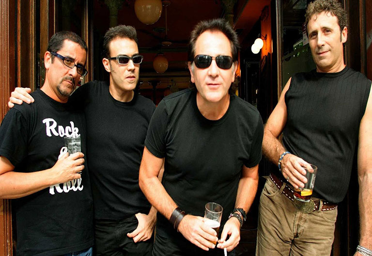 Pandora Producciones - La banda vallisoleta Seiskafes, Burning y Mago de Öz actuarán este viernes en Laguna de Duero