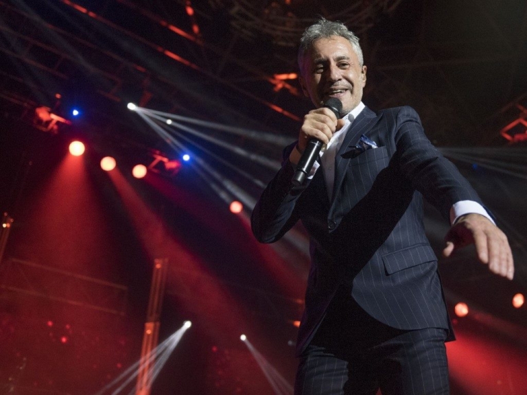 Apoteósico final de gira de Sergio Dalma Pandora Producciones Apoteósico final de gira de Sergio Dalma Pandora Producciones