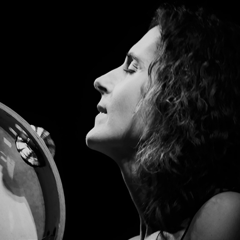 Pandora Producciones - Fundos Forum - 2021 - Vanesa Muela (Folk Castellano)