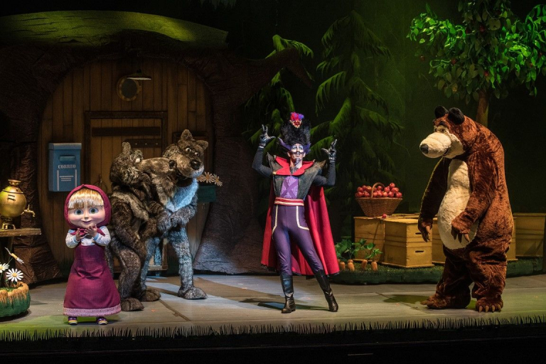 Pandora Producciones - Masha y el Oso - Rescate en el Circo - 2018