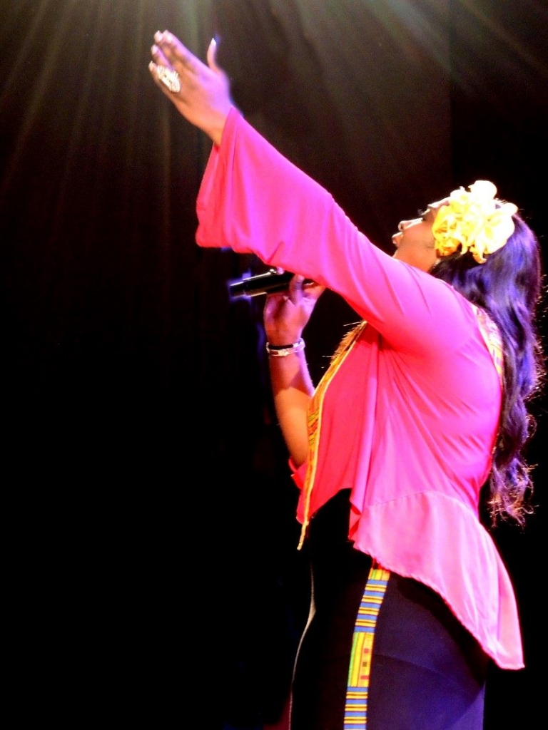 Pandora Producciones - Harlem Gospel Choir "Tour Homenaje a Adele" - Vigo - Pontevedra - 2016