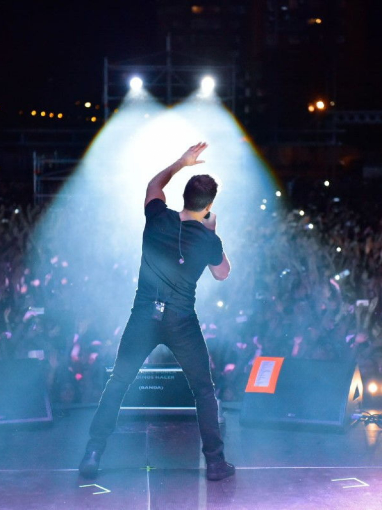 Pandora Producciones - Noches del Pisuerga - Valladolid - 2018 - Pablo Alborán - Tour Prometo - Momentos Únicos