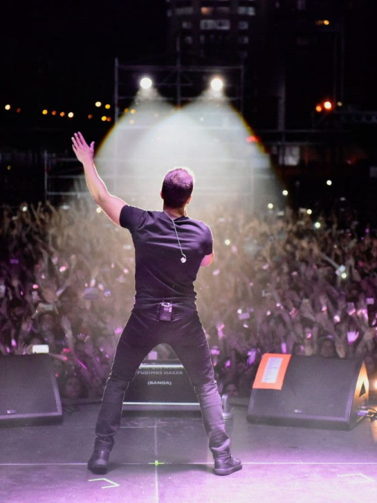 Pandora Producciones - Noches del Pisuerga - Valladolid - 2018 - Pablo Alborán - Tour Prometo - Momentos Únicos